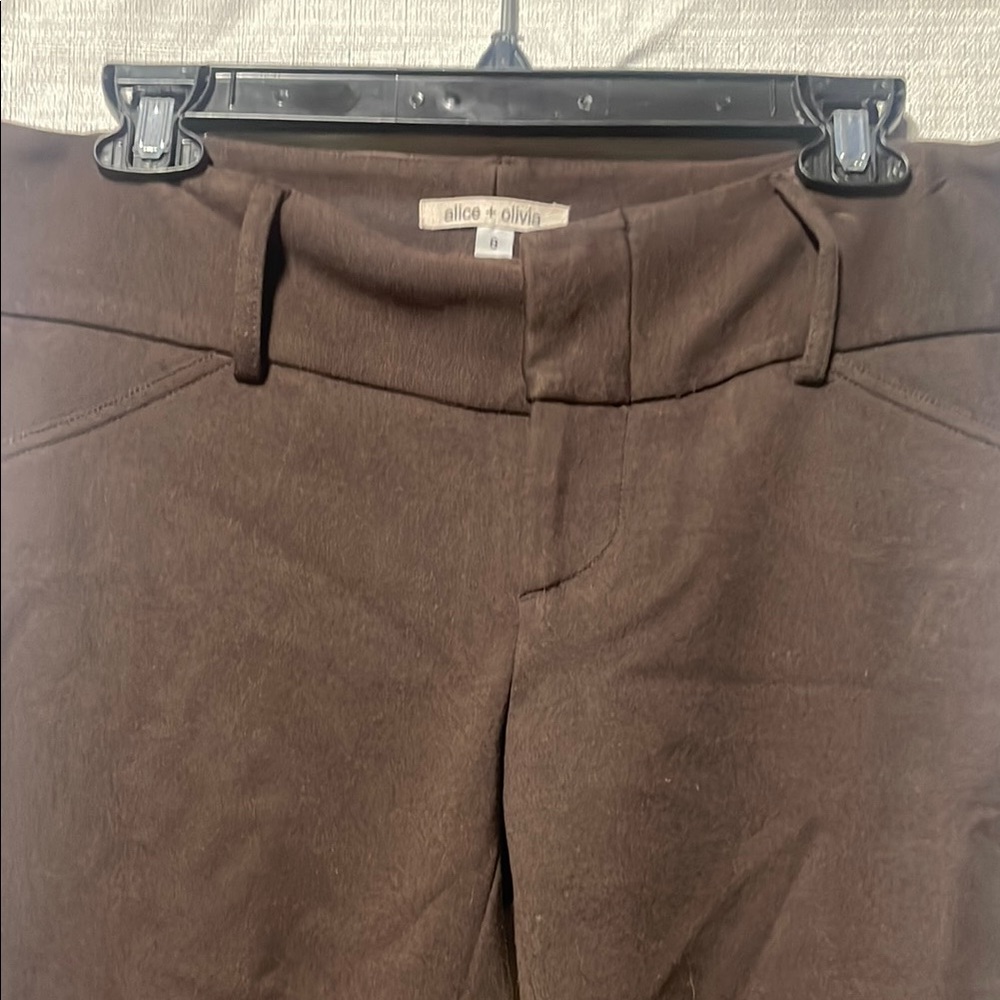 Alice + Olivia Brown Women Jeans